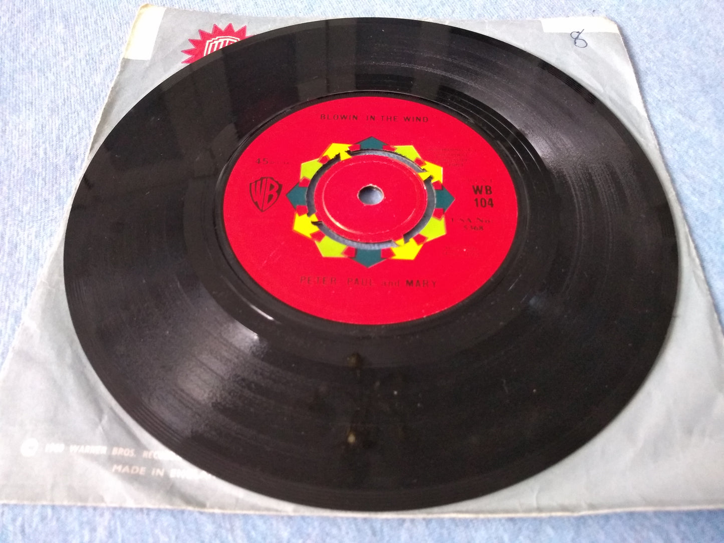 Peter Paul and Mary – Blowin’ In The Wind (Warner Bros 1963) 7” vinyl VG/G+