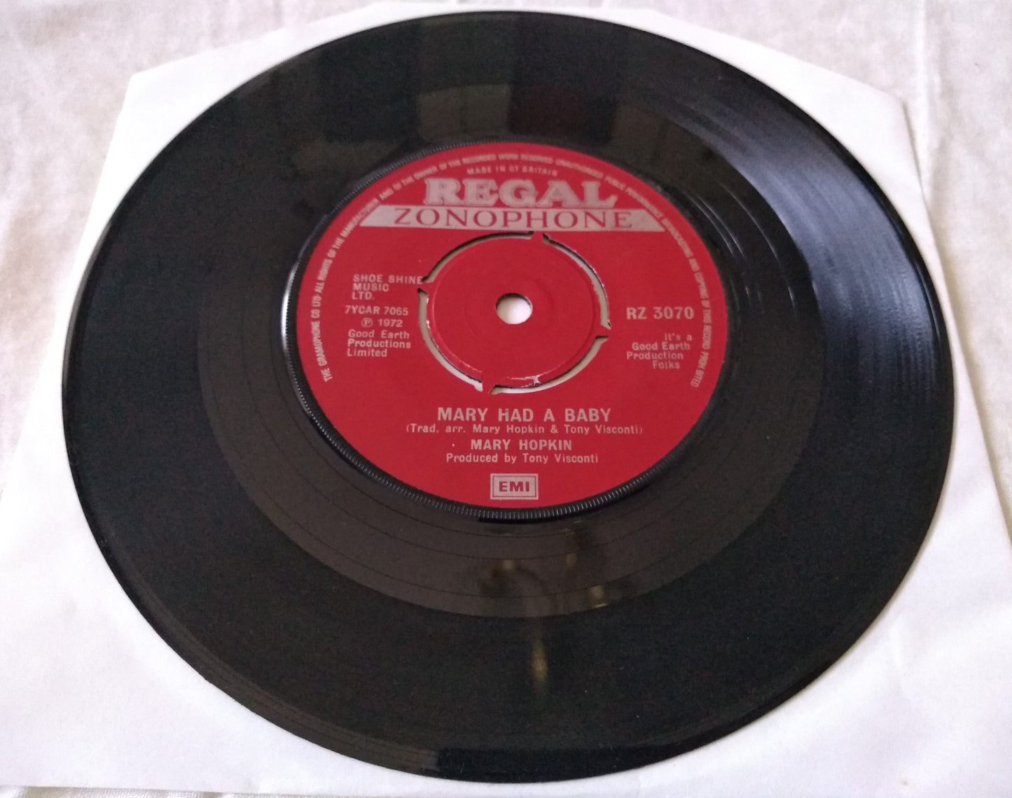 Mary Hopkin - Mary Had A Baby (Regal Zonophone 1972) 7" vinyl single VG/-