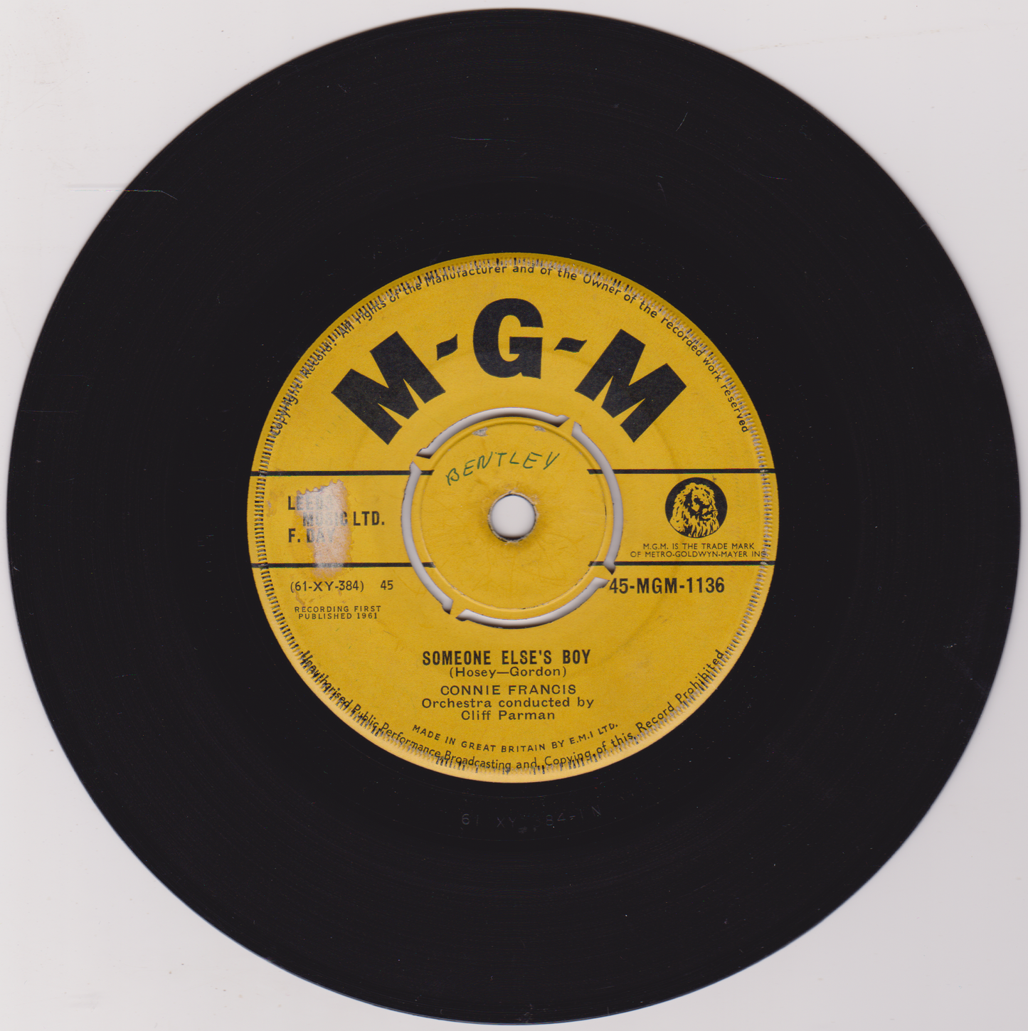 Connie Francis – Breakin' In A Brand New Broken Heart (MGM 1961) 7" vinyl single VG/-