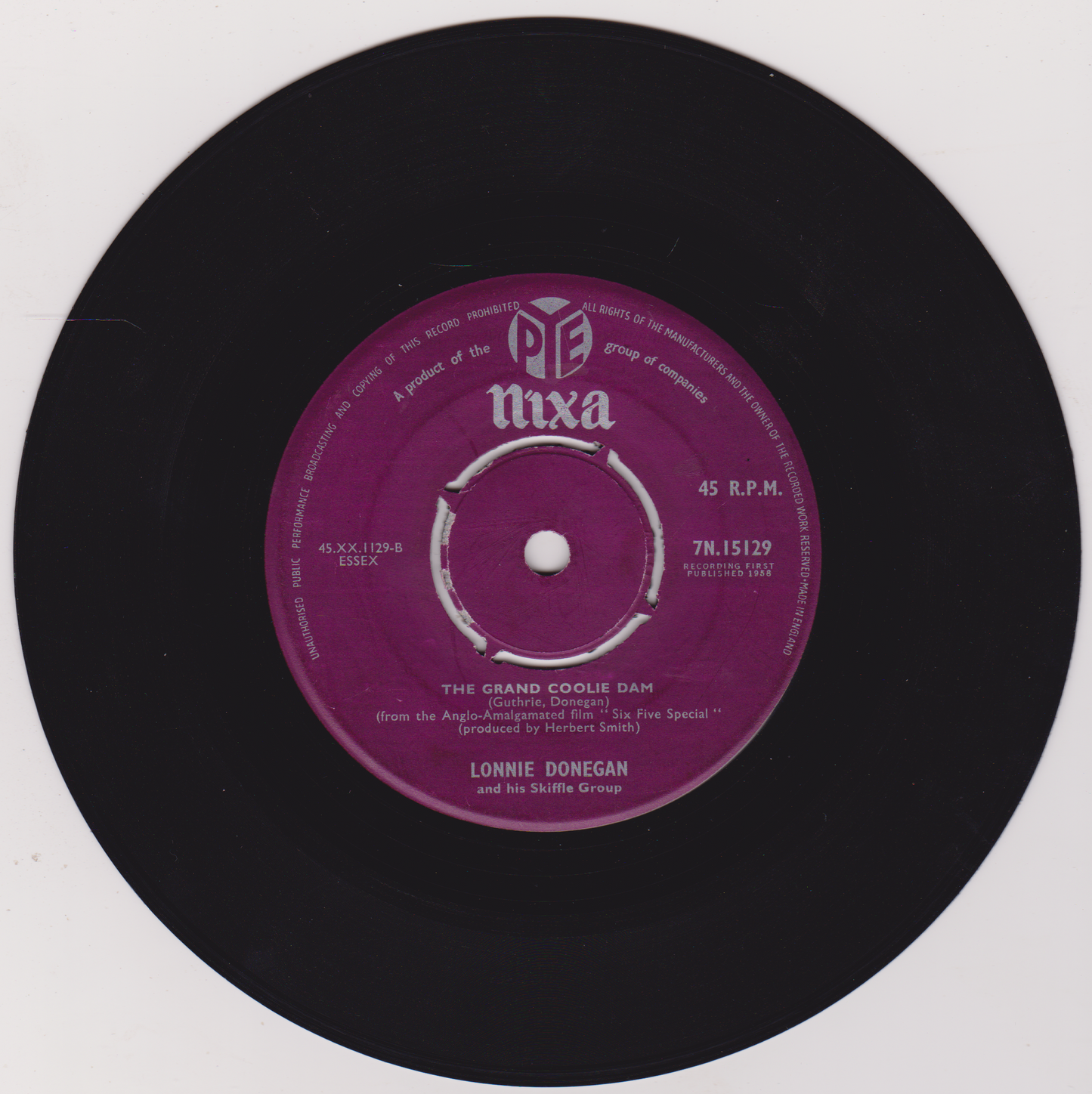 Lonnie Donegan And His Skiffle Group – Nobody Loves Like An Irishman (Pye 1958) 7" vinyl single VG/-