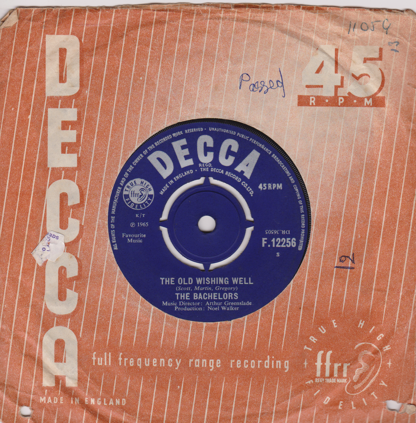 The Bachelors – In the Chapel In The Moonlight (Decca, 1965) 7" vinyl single VG/G+