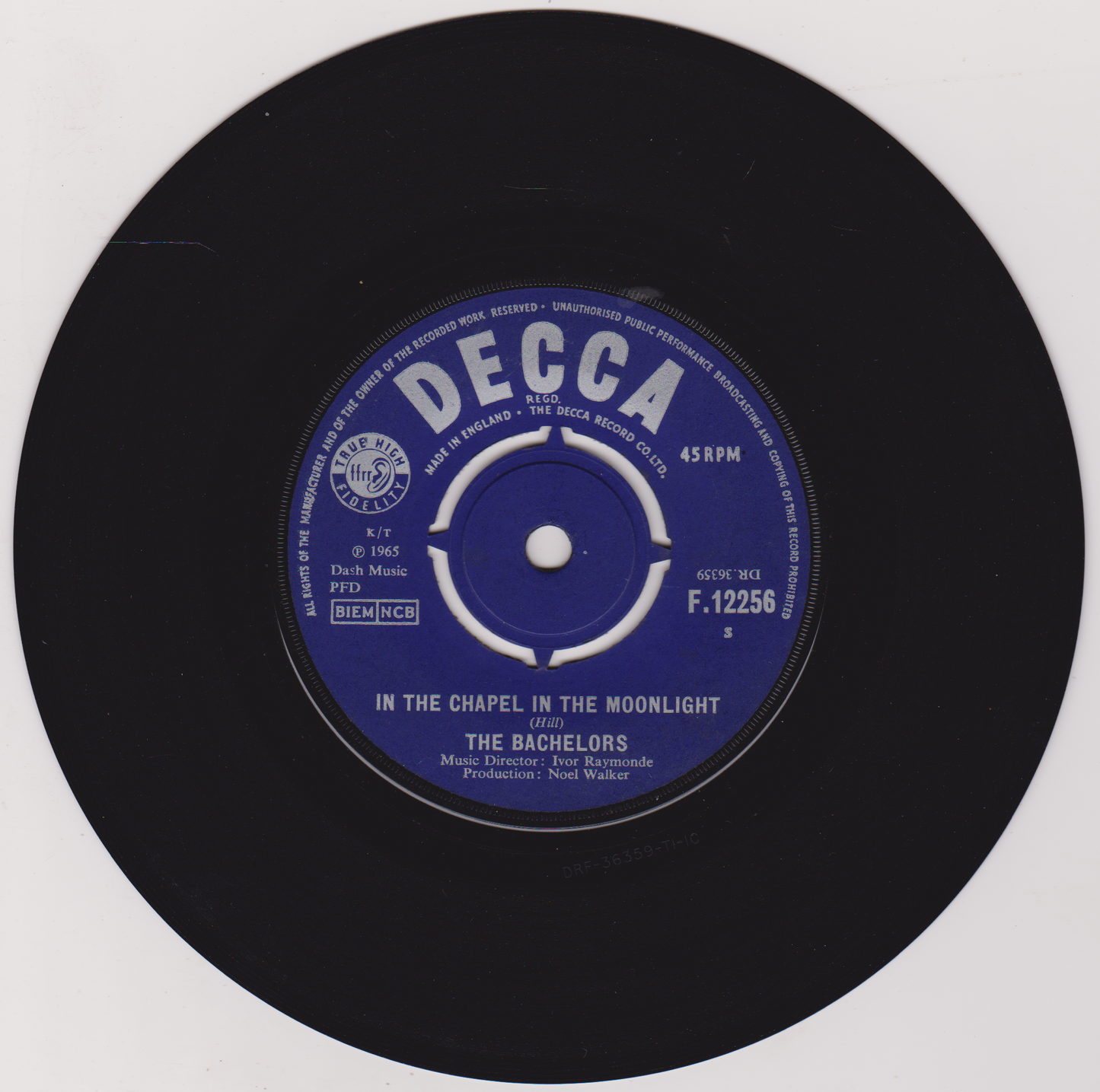The Bachelors – In the Chapel In The Moonlight (Decca, 1965) 7" vinyl single VG/G+