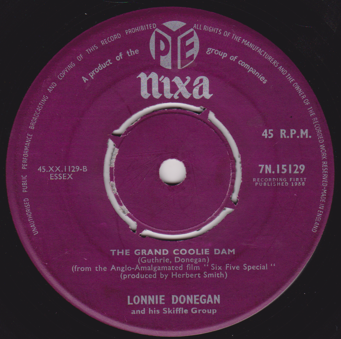 Lonnie Donegan And His Skiffle Group – Nobody Loves Like An Irishman (Pye 1958) 7" vinyl single VG/-