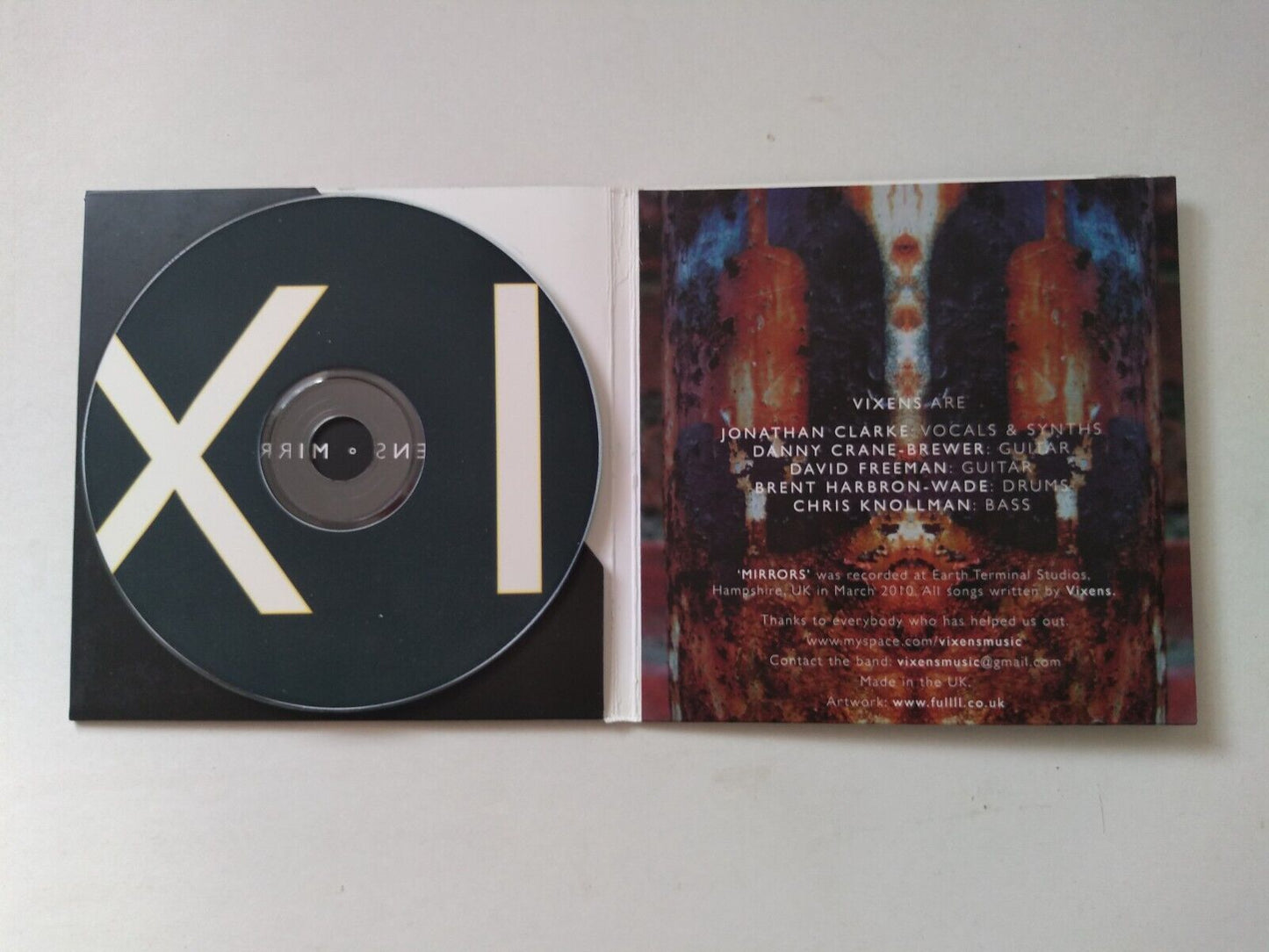 Vixens – Mirrors (2010) CD single