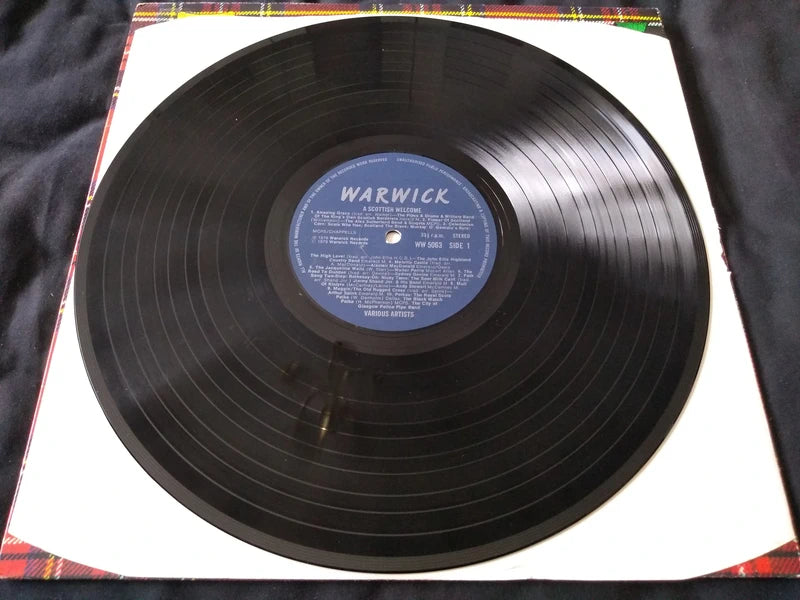 Various - A Welcome To Scotland (Warwick) 12" vinyl LP VG/VG