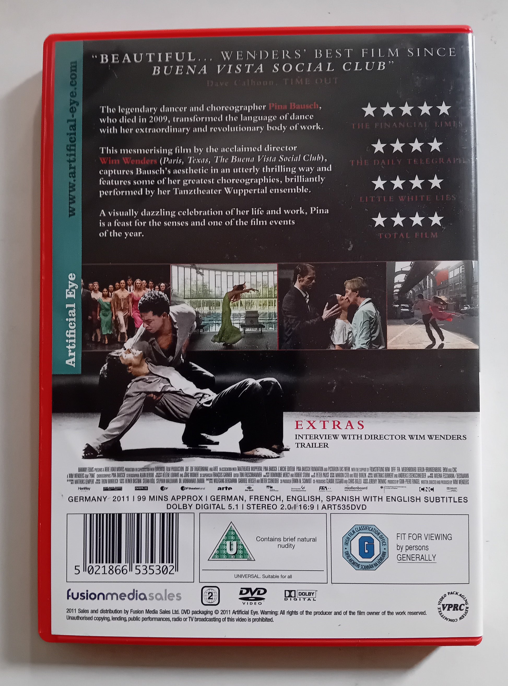 The back cover of a DVD case for the film 'Pina', featuring movie reviews, cast information, and technical details on a white background.