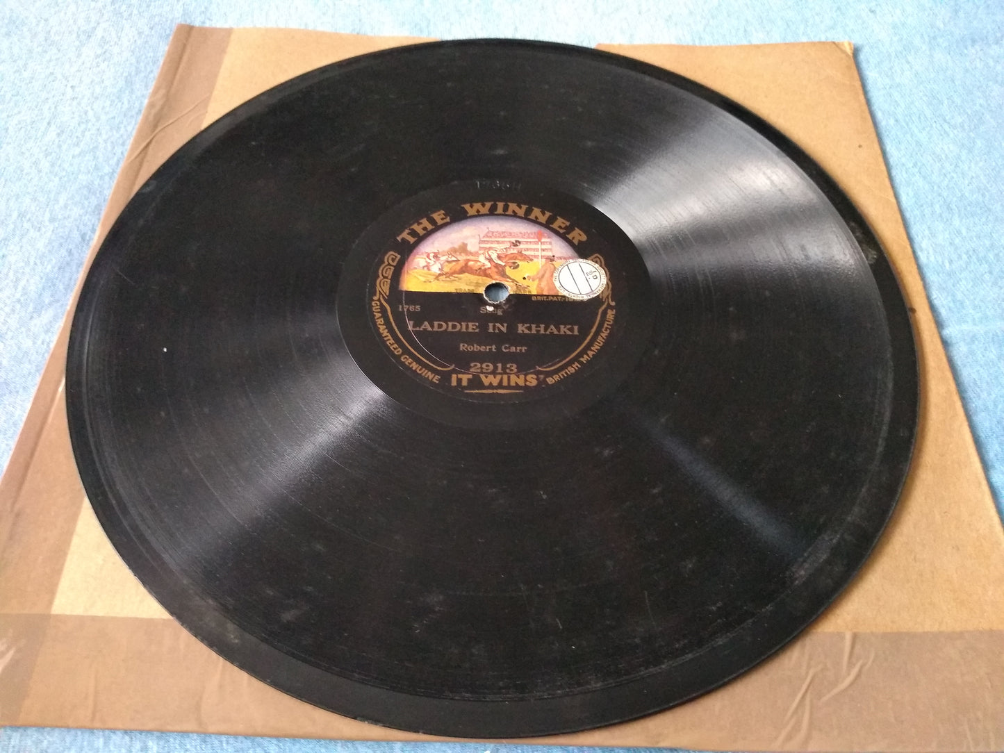 Robert Carr – Laddie In Khaki / We Must All Fall In (Winner 1915) 10" shellac G+