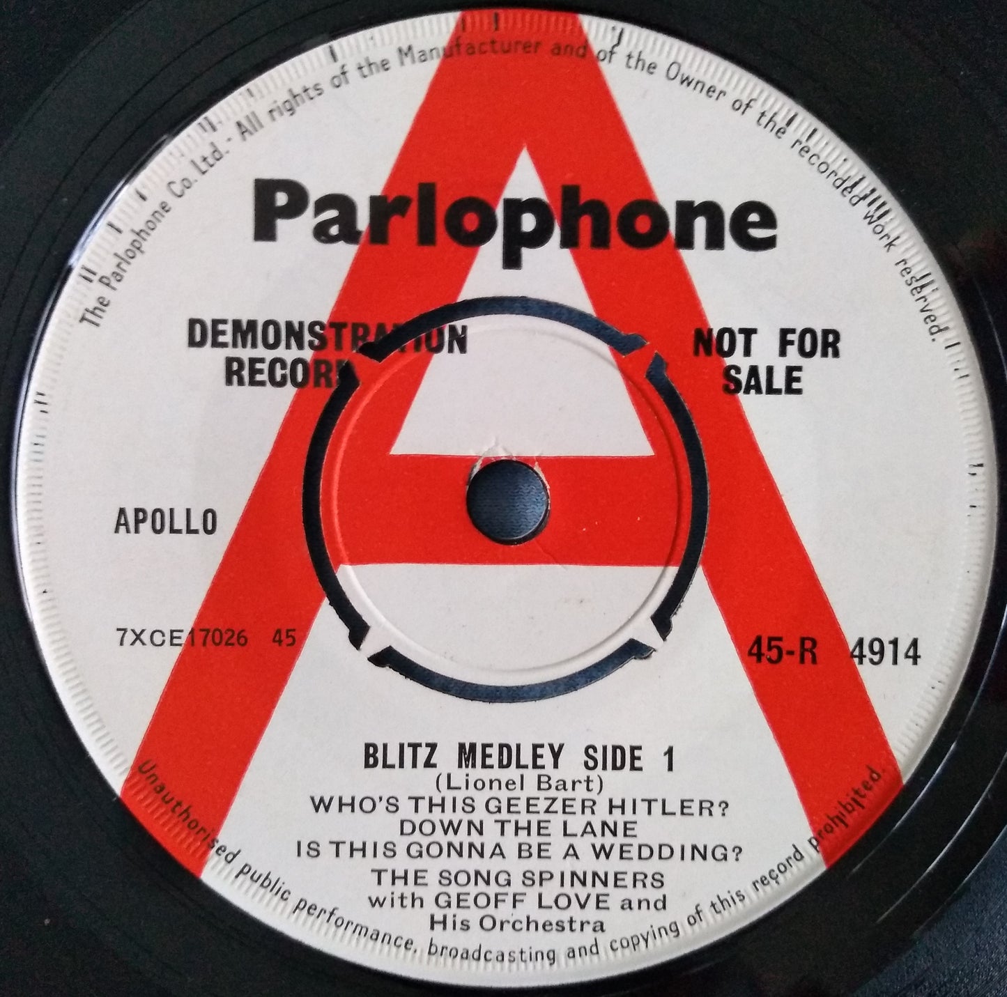 The Song Spinners – Blitz Medley (Parlophone 1962) 7" vinyl single VG/- promo