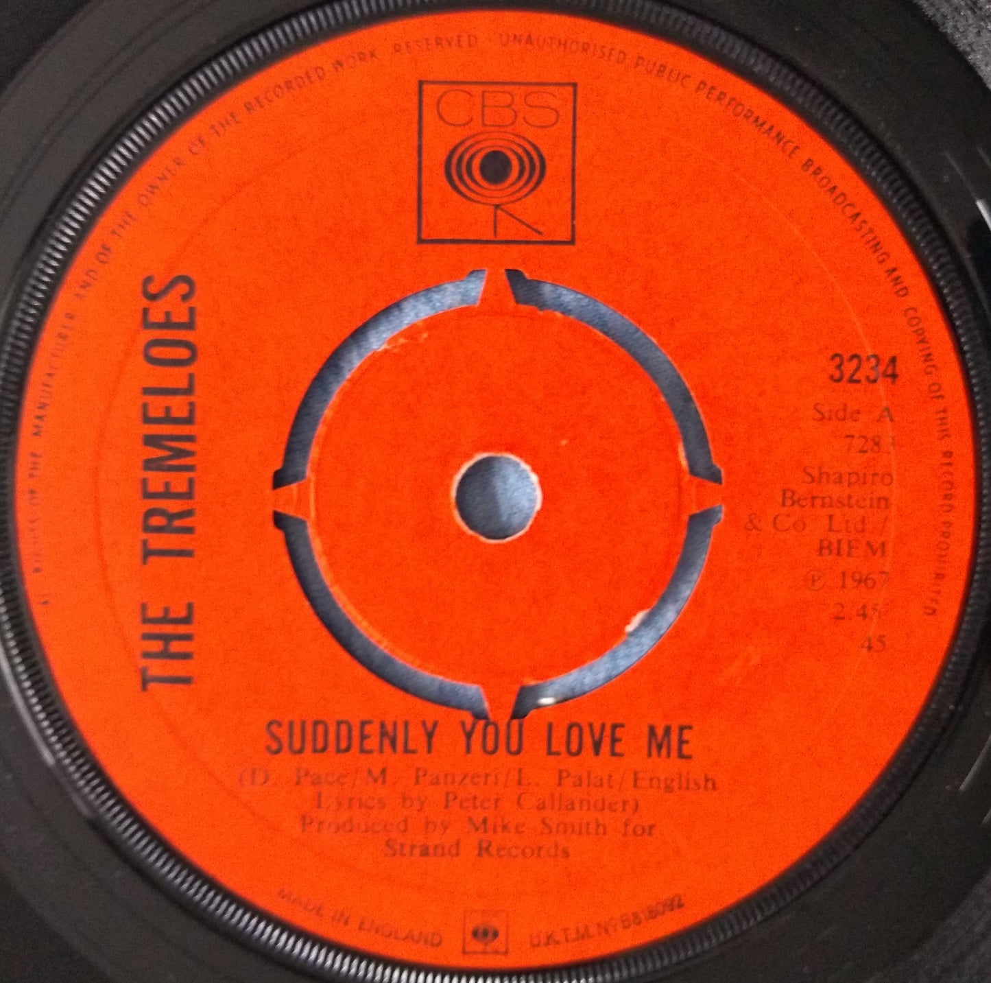 The Tremeloes - Suddenly You Love Me (CBS 1967) 7" vinyl single VG/-