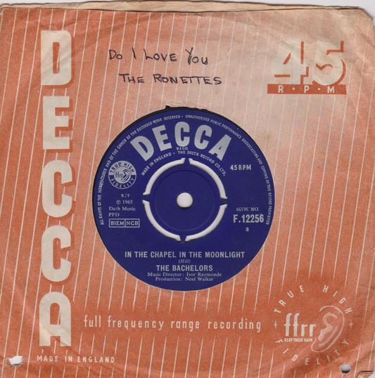 The Bachelors – In the Chapel In The Moonlight (Decca, 1965) 7" vinyl single VG/G+