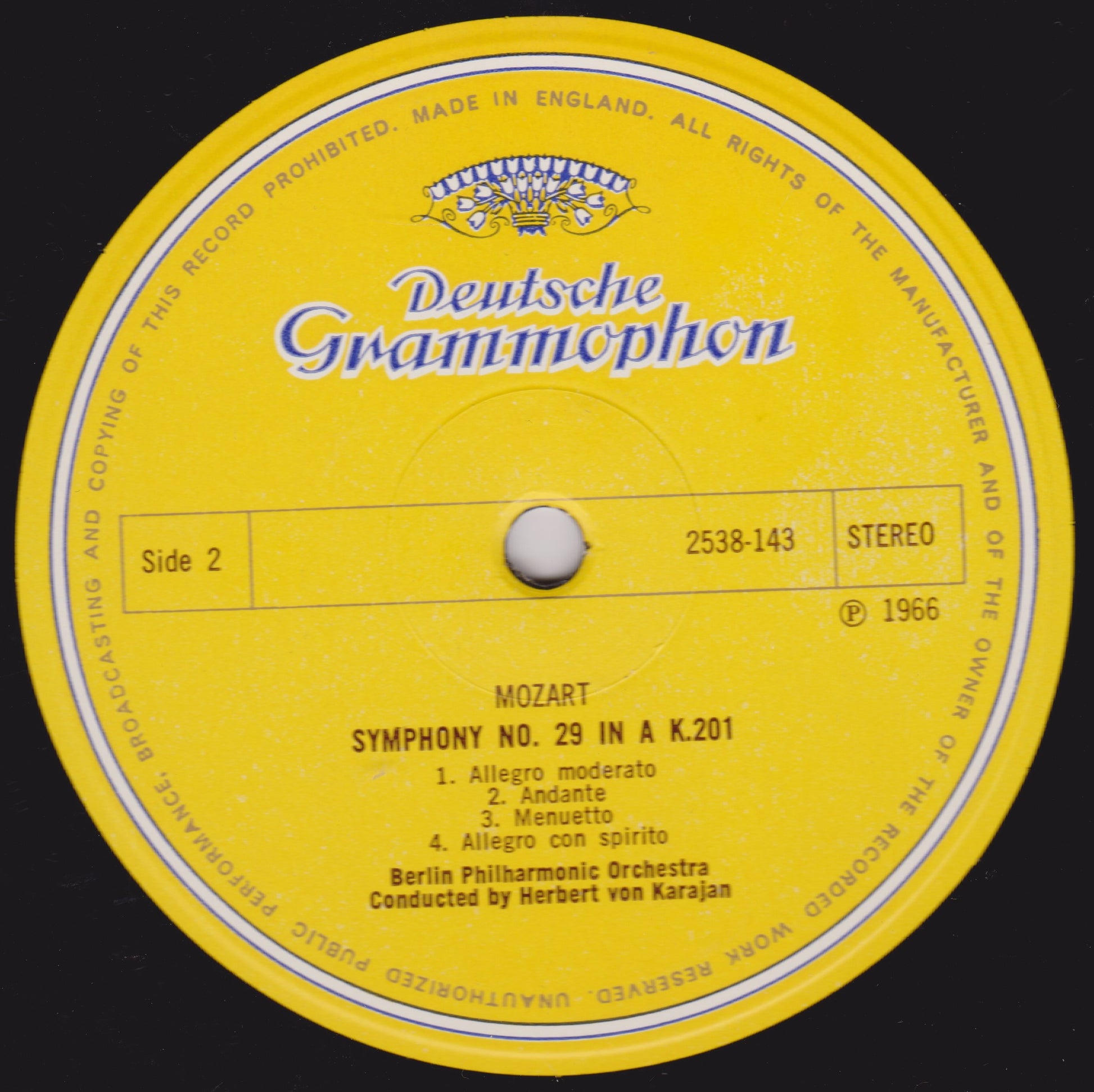Deutsche Grammophon record label for Mozart's Symphony No. 29 on a yellow background