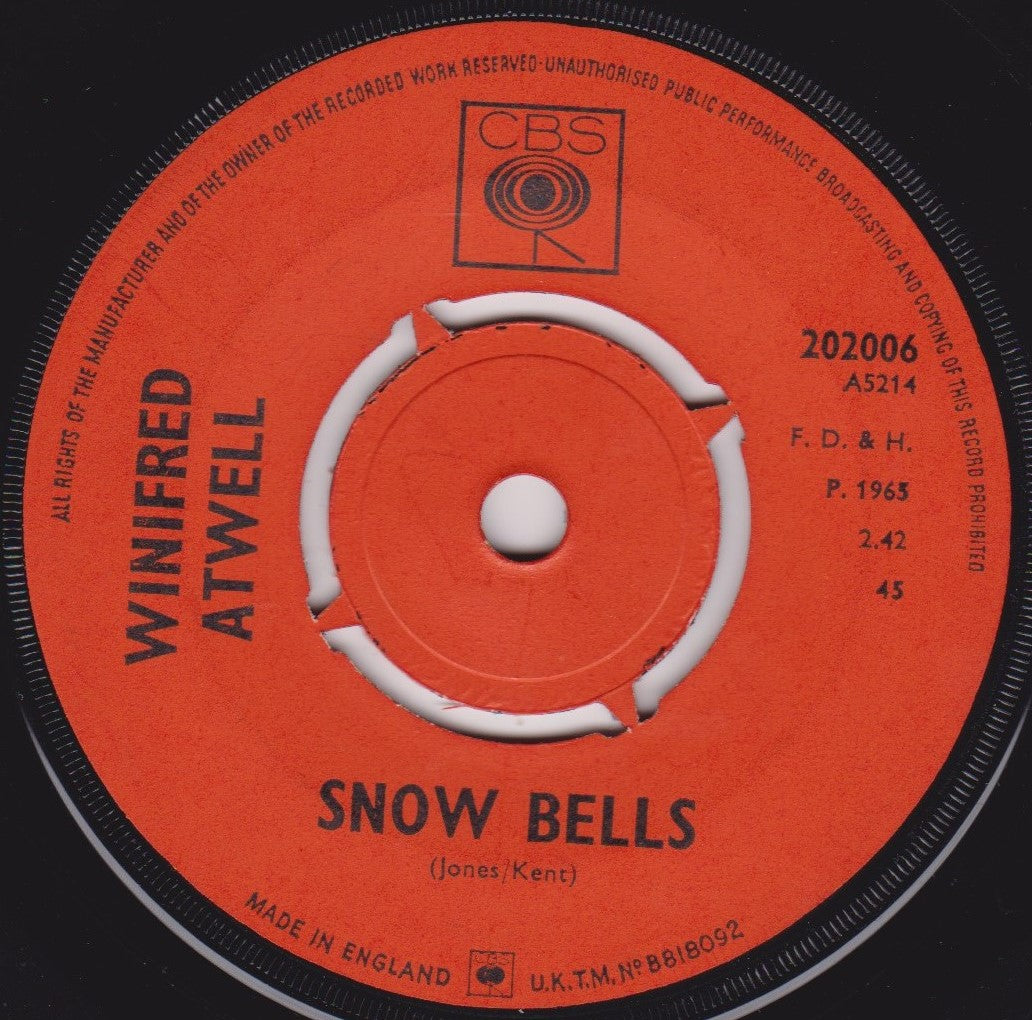 Winifred Atwell ‎– Snow Bells (CBS 1965) 7" vinyl single VG/-