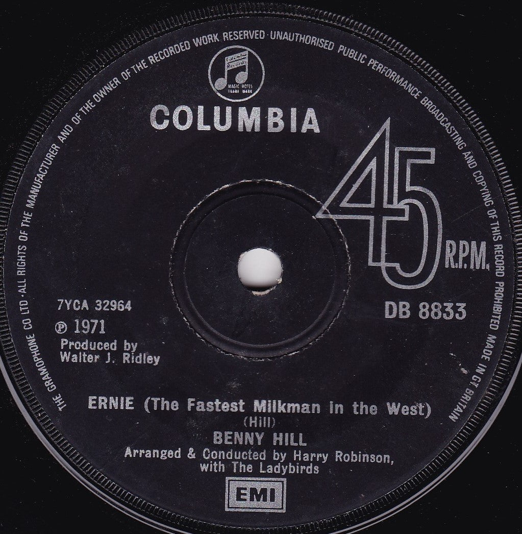 Benny Hill ‎– Ernie (The Fastest Milkman In The West) (1971) 7" vinyl single G+/-