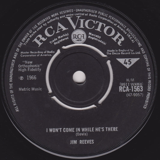 Jim Reeves – I Won't Come In While He's There (RCA 1966) 7" vinyl single VG/-