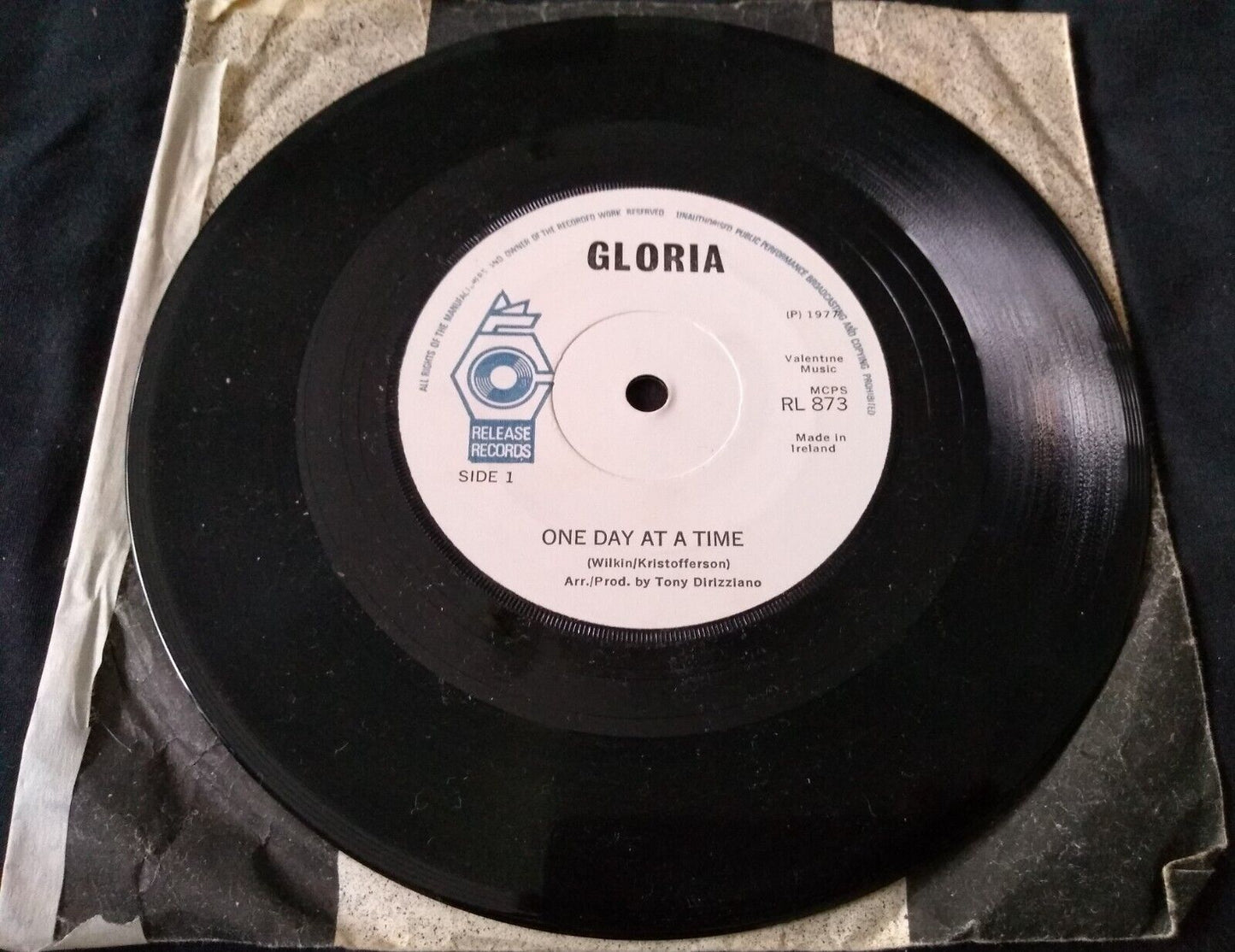 Gloria - One Day At A Time (Release 1977) 7" vinyl single VG/G+