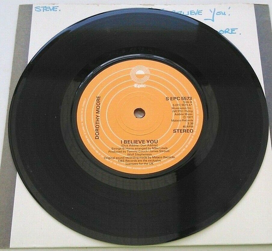 Dorothy Moore – I Believe You (Epic, 1977) 7" vinyl single VG/-