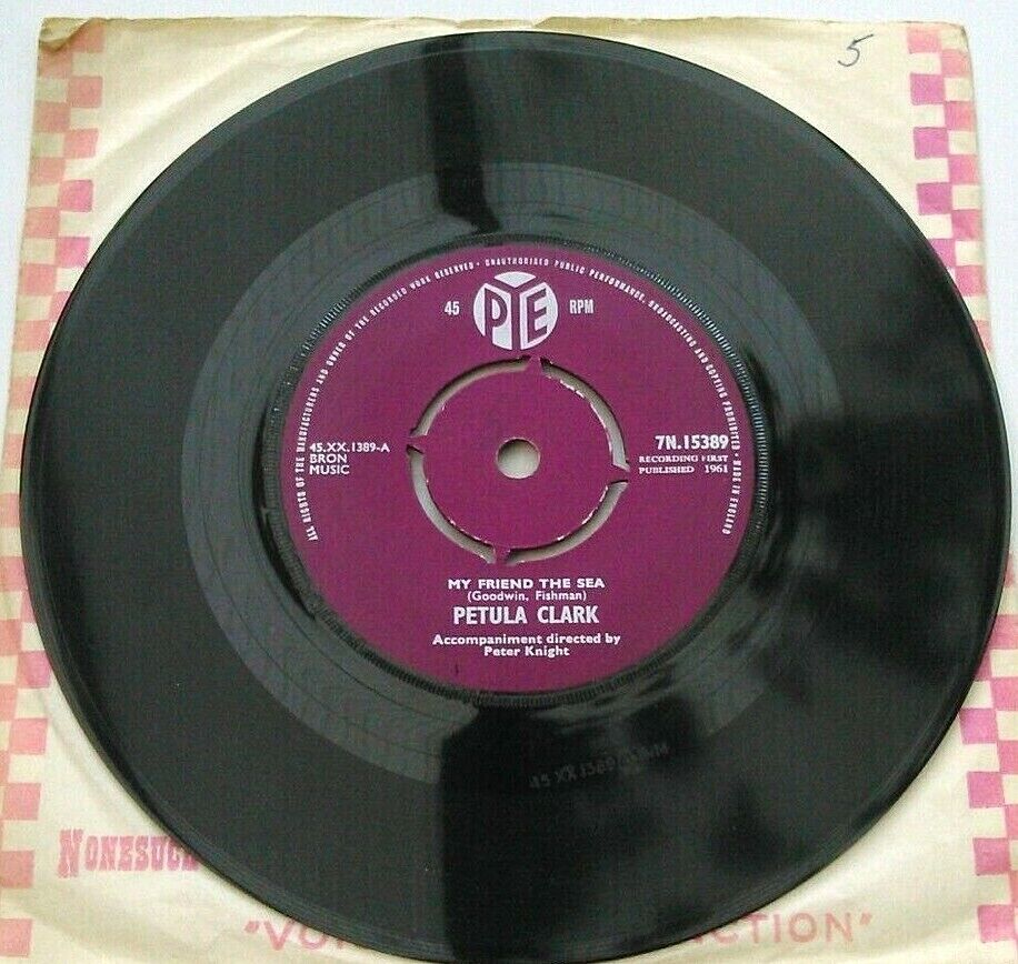 Petula Clark – My Friend The Sea (Pye, 1961) 7" vinyl single VG/VG