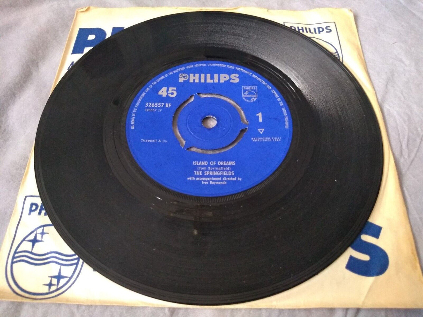 The Springfields – Island Of Dreams (Philips 1962) 7" vinyl single VG/G+