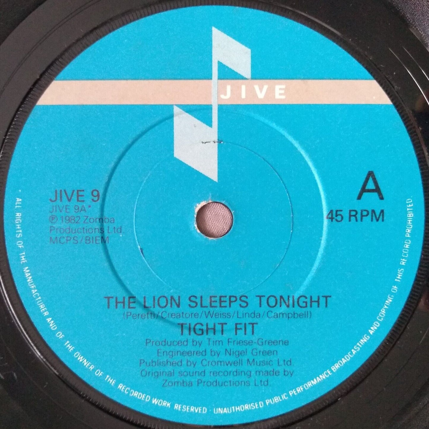 Tight Fit - The Lion Sleeps Tonight (Jive 1982) 7" vinyl single VG/-