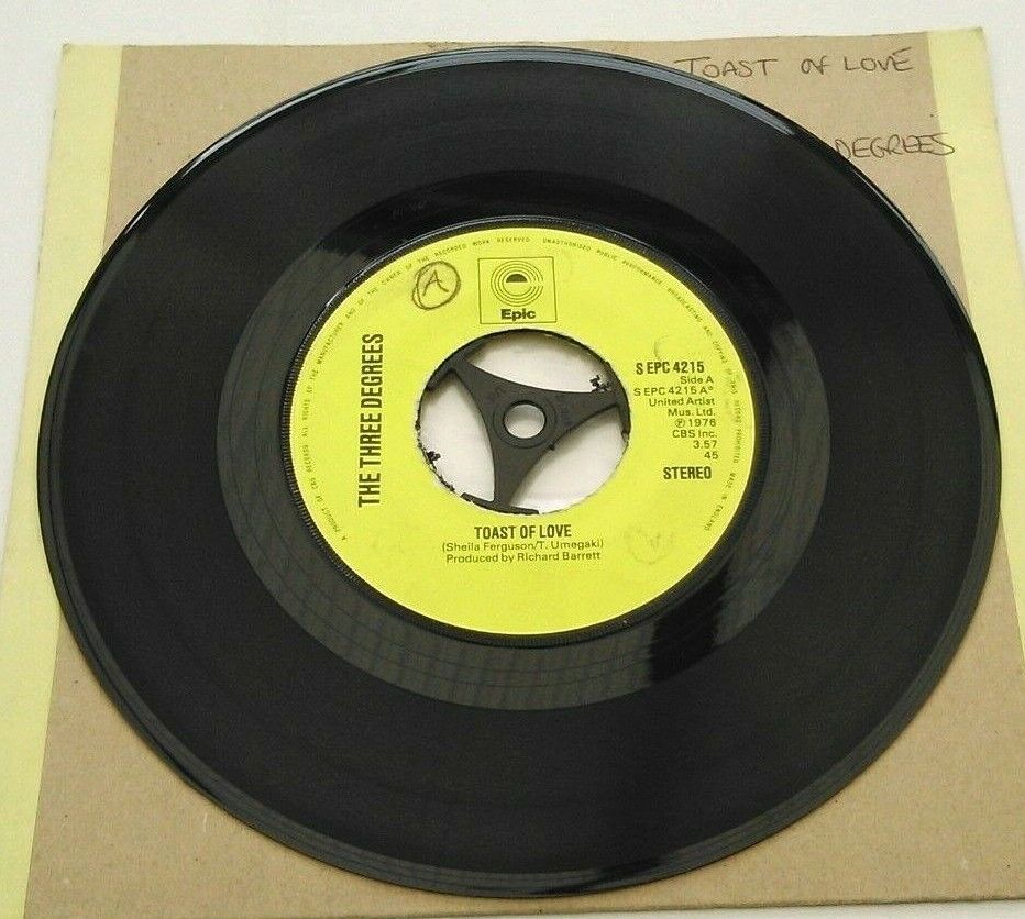 The Three Degrees – Toast Of Love (Epic, 1976) 7" vinyl single VG/-