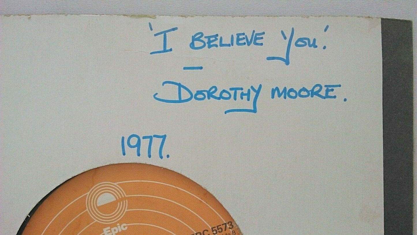 Dorothy Moore – I Believe You (Epic, 1977) 7" vinyl single VG/-