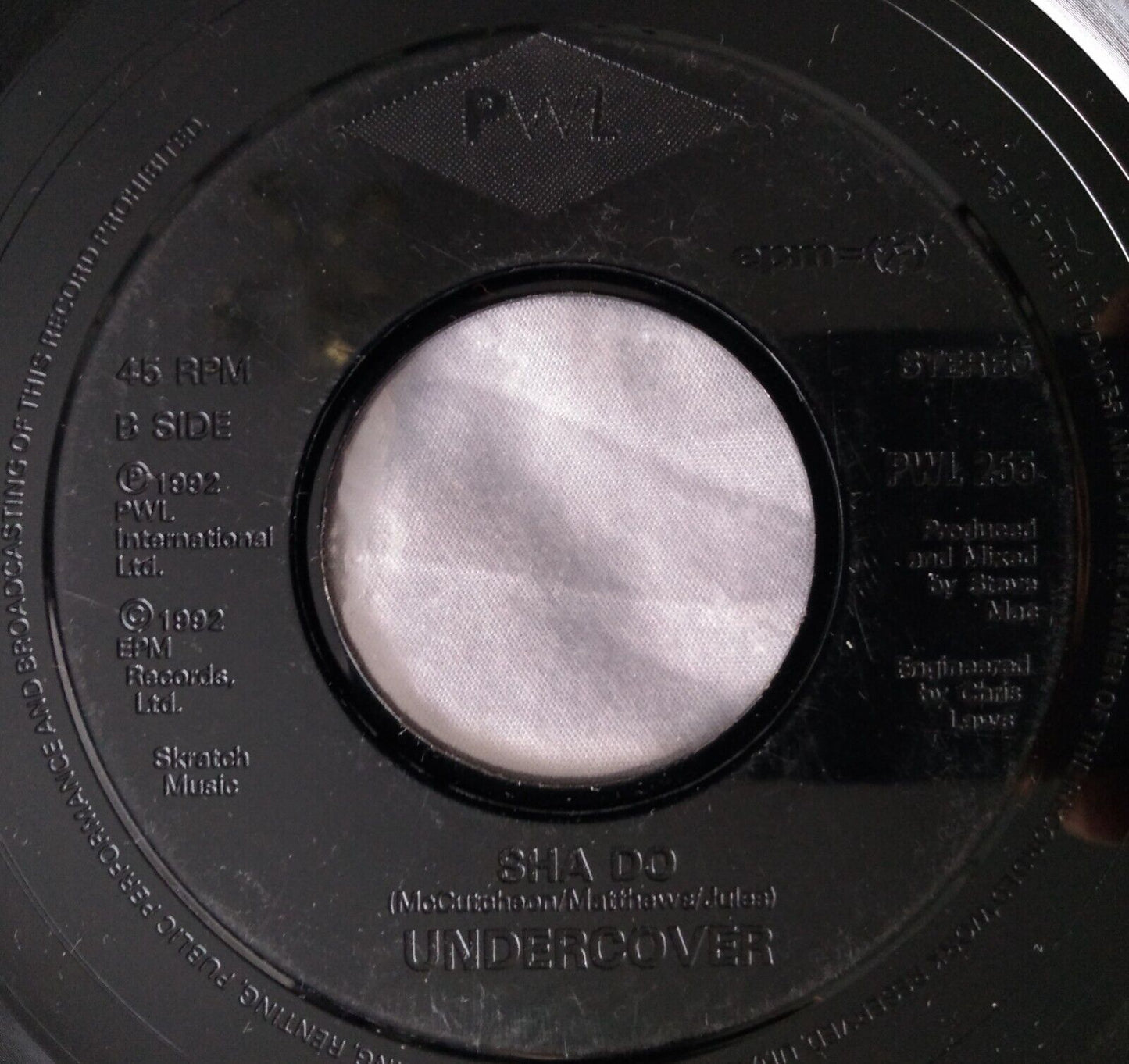 Undercover - Never Let Her Slip Away  (PWL 1992) 7" vinyl single VG/VG jukebox