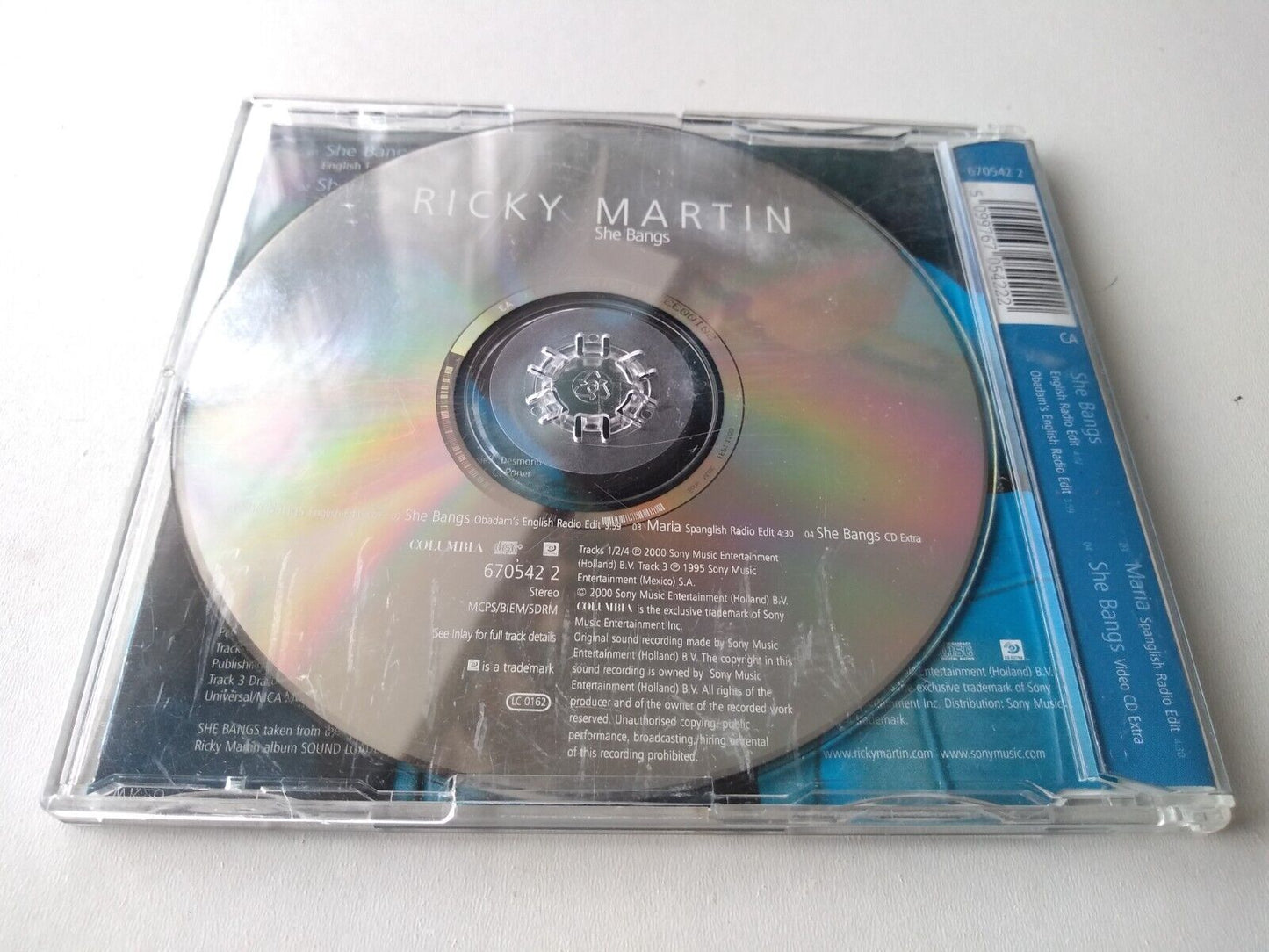 Ricky Martin – She Bangs (2000) CD single